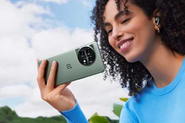 OnePlus rolled out a feature-packed August update to OnePlus 11, 11R, and 10T. OnePlus 11