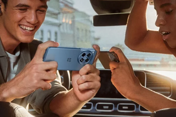 October 2025 update reached more OnePlus devices OnePlus 12R